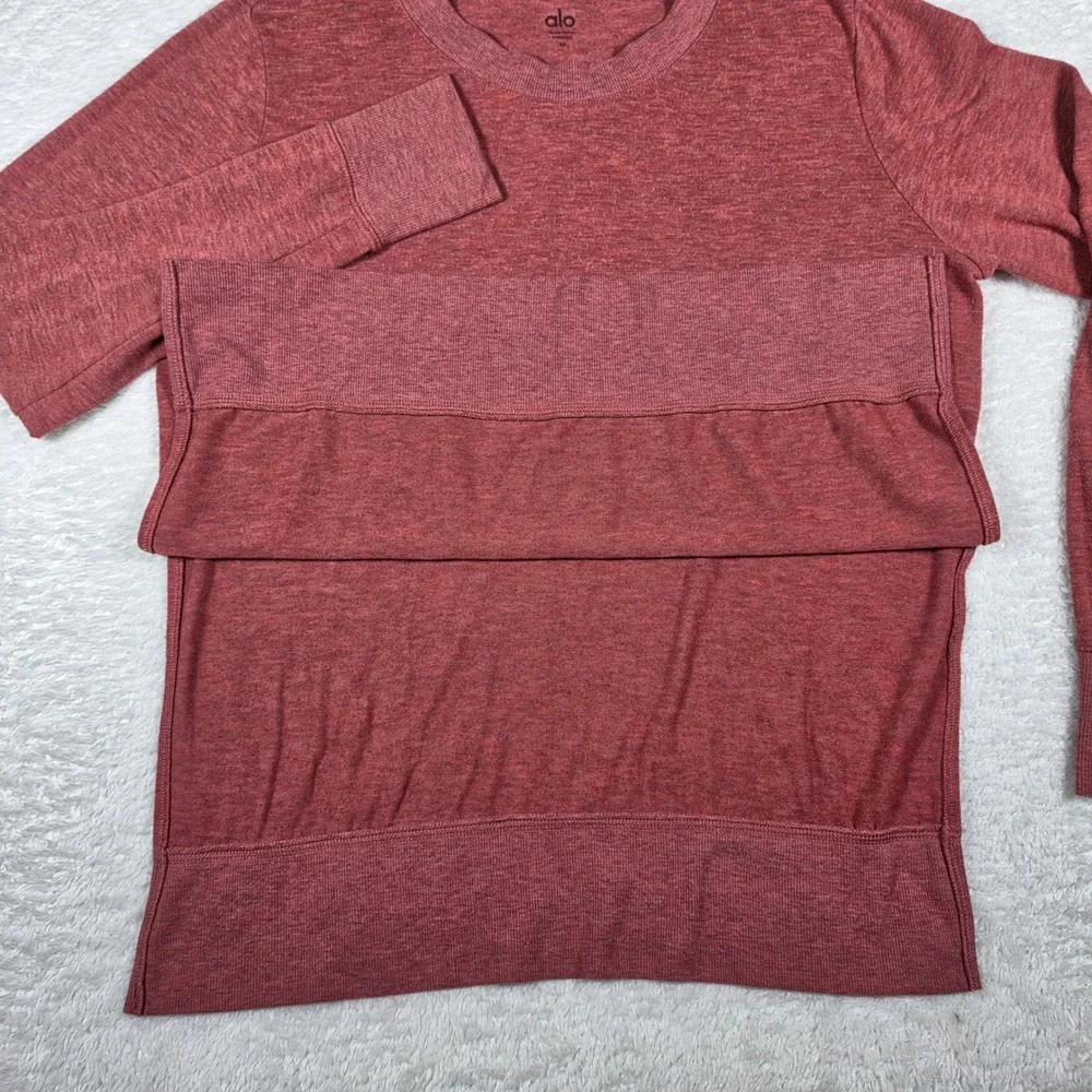 Alo Yoga Pullover Women M Red L/S Crewneck High-Low Hem Side Slits Stretch